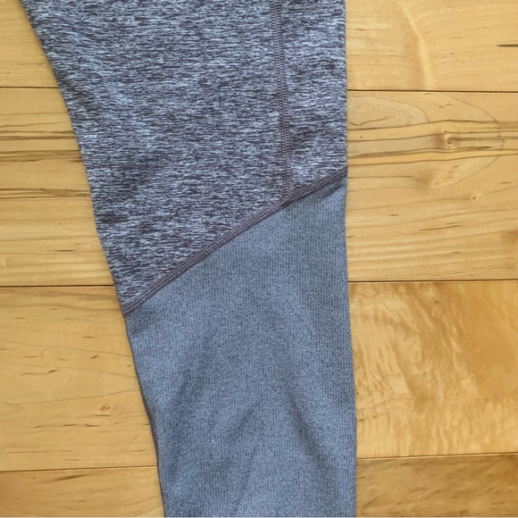 Athleta Exhale Heel Tight Size Extra Large (XL) Light Purple Women's Running - Picture 7 of 8